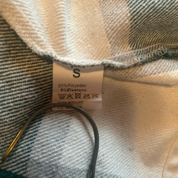 Green Plaid Shacket Jacket Women’s Size Small - Picture 4 of 4